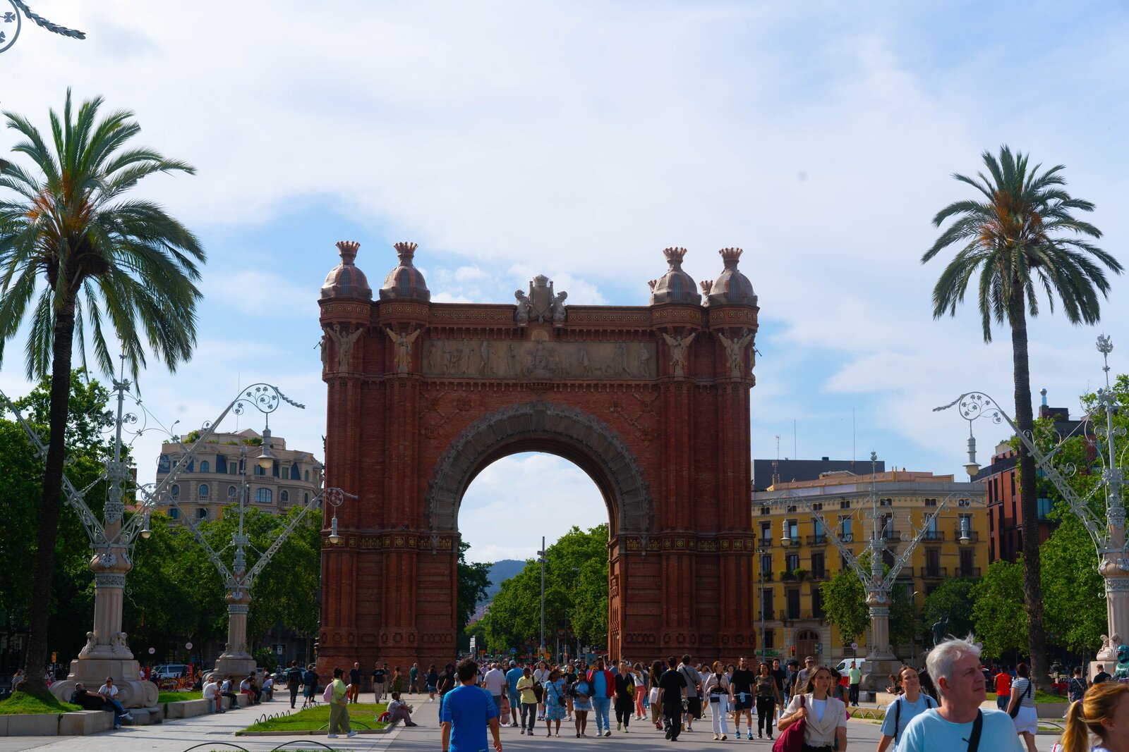 The Arc de Triomf and its palm-lined avenue